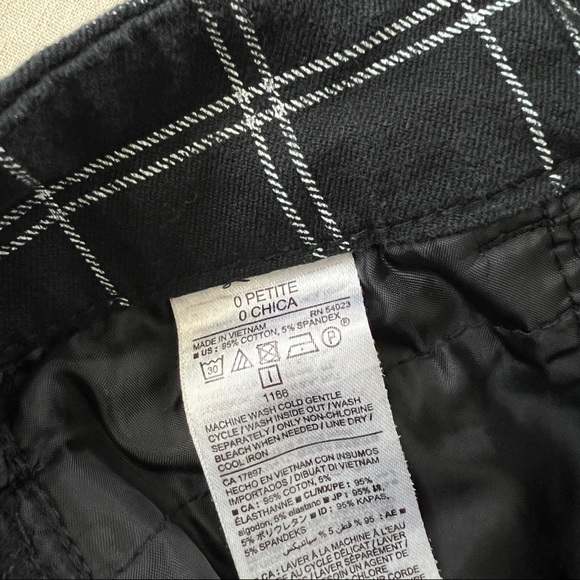 Old Navy Pixie Mid Rise Plaid Pants - Picture 3 of 3